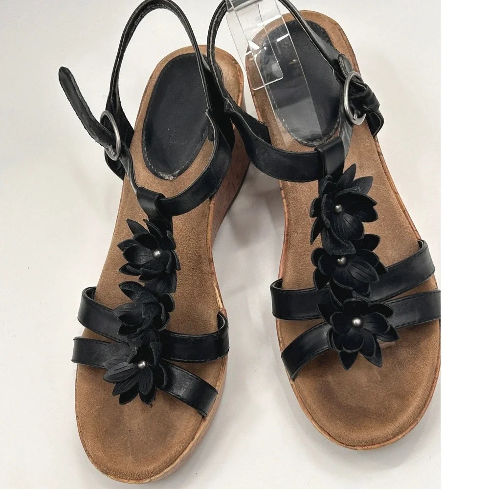 Wear‎ Ever Black Floral Wedge Sandals Womens Size 9 Cork Platform Comfort